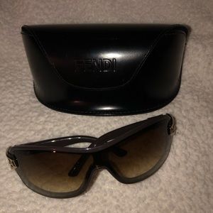 Gucci Brown Rectangular Sunglasses w Gold Details